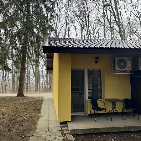 Мотел Тихия Кът Vladaya Exterior photo