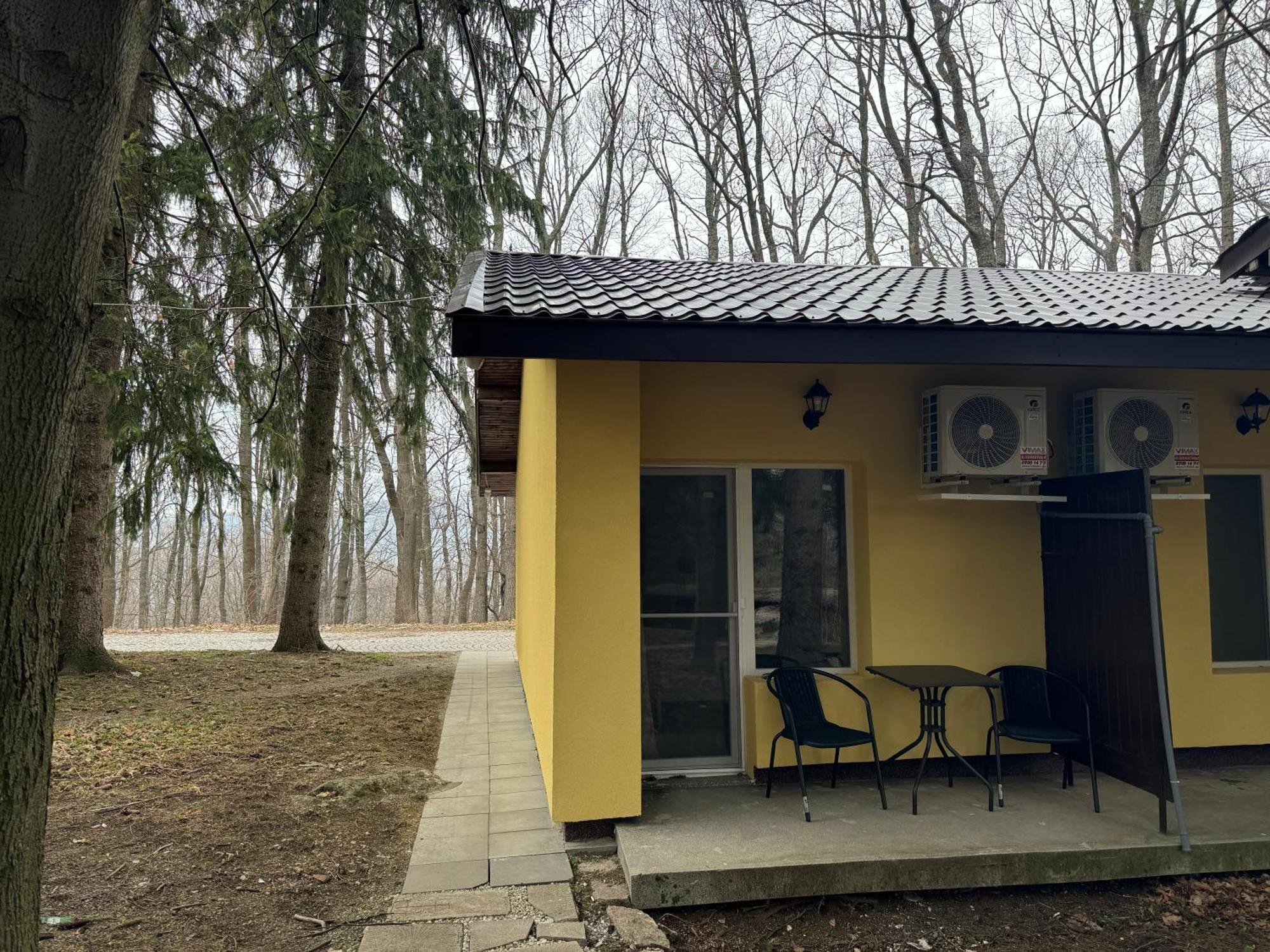 Мотел Тихия Кът Vladaya Exterior photo